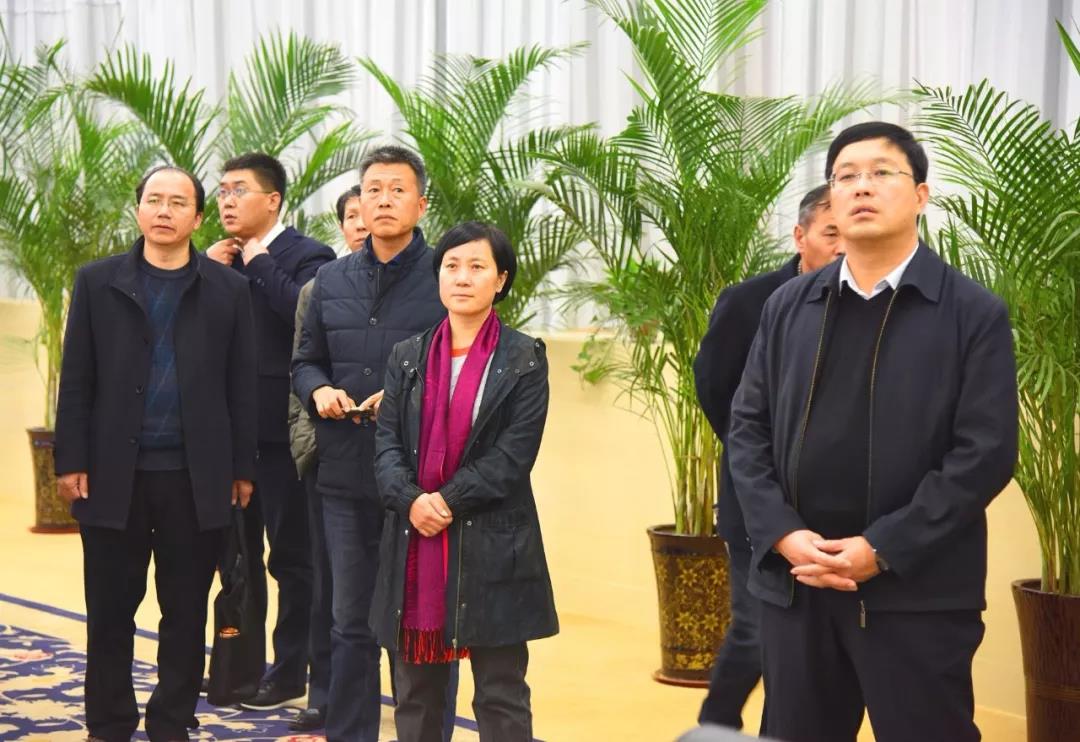 安阳市殷都区区委常委、常务副区长马卫一行到我集团观摩考察